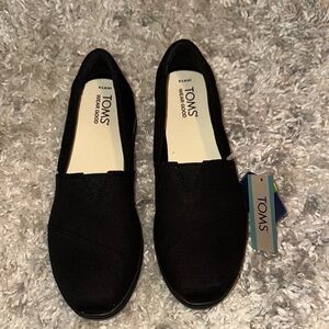 TOMS Women's Black Slip-On Shoes